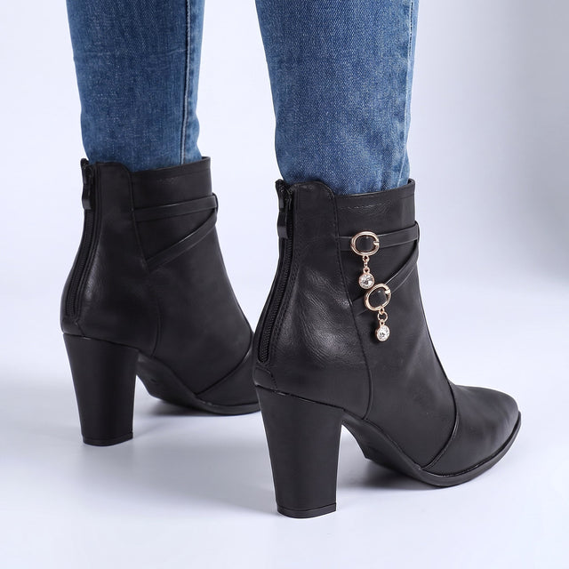 Beatrice - Women's Pointed-Toe Block Heel Boots with Charm Detail