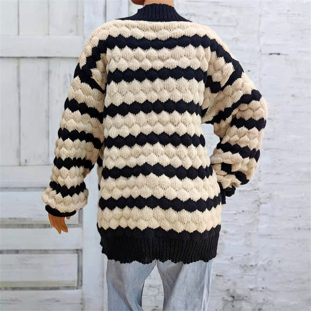 Kayla - Women's Patterned Chunky Knit Cardigan 4