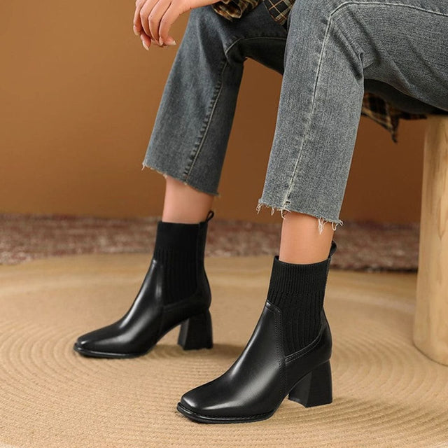 Lorraine - Women's Ribbed Chelsea Ankle Boots with Block Heel
