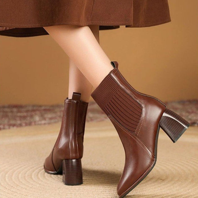 Lorraine - Women's Ribbed Chelsea Ankle Boots with Block Heel