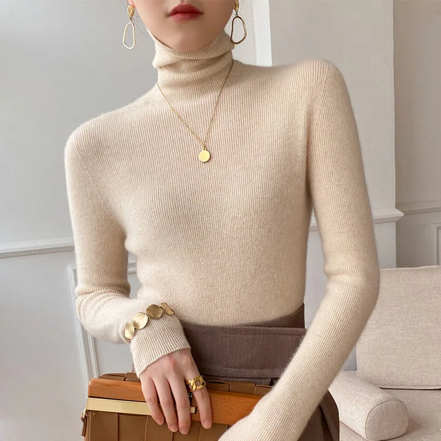 Maggie - Women's Ribbed Cashmere Turtleneck